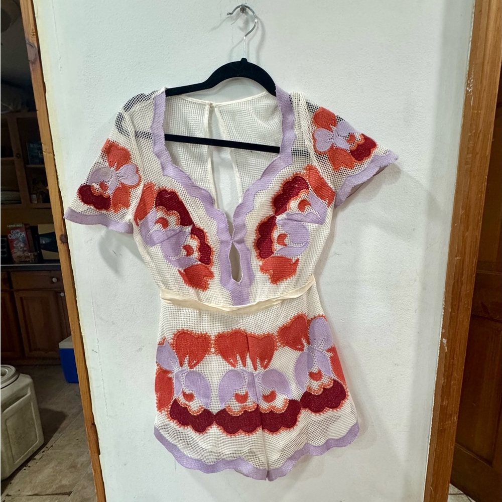 NWT L'ATISTE by Amy Floral Embroidered Mesh Romper M